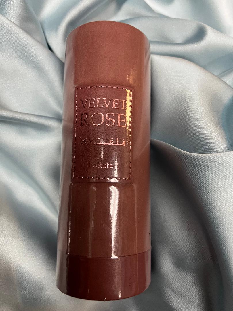 Velvet Rose from Lattafa - Eau De Parfum - 3.4 fl oz - 100 ml