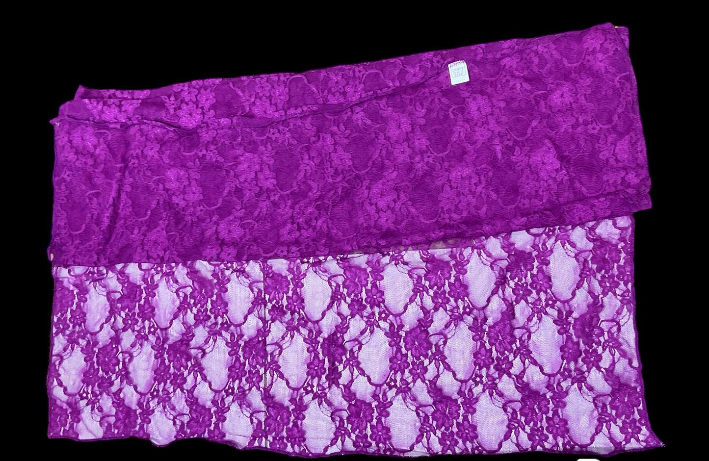 Very elegent stretch lace Shawls made in Kuwait