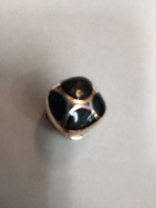 Black and Gold Magnetic Pin for Hijab