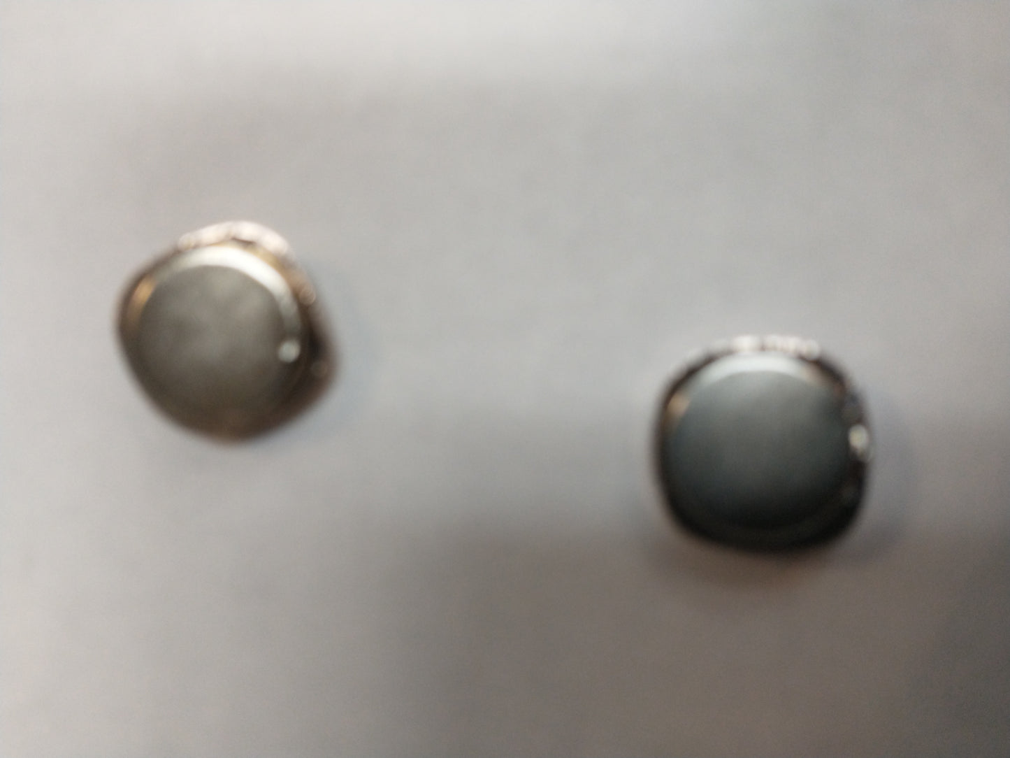 White and Gold Magnetic Pin for Hijab