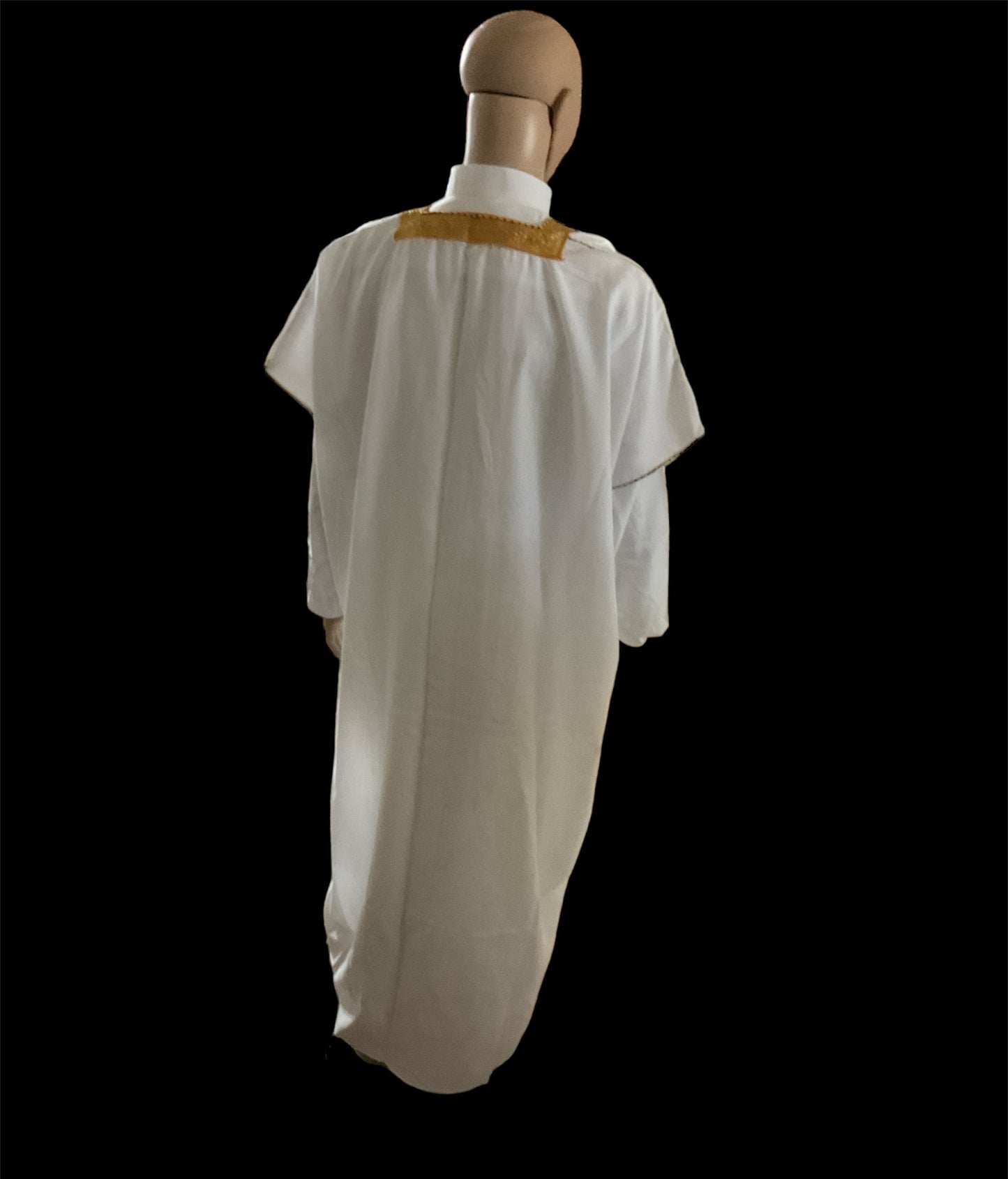 Traditional White Arab Bisht Worn Over Thowb.