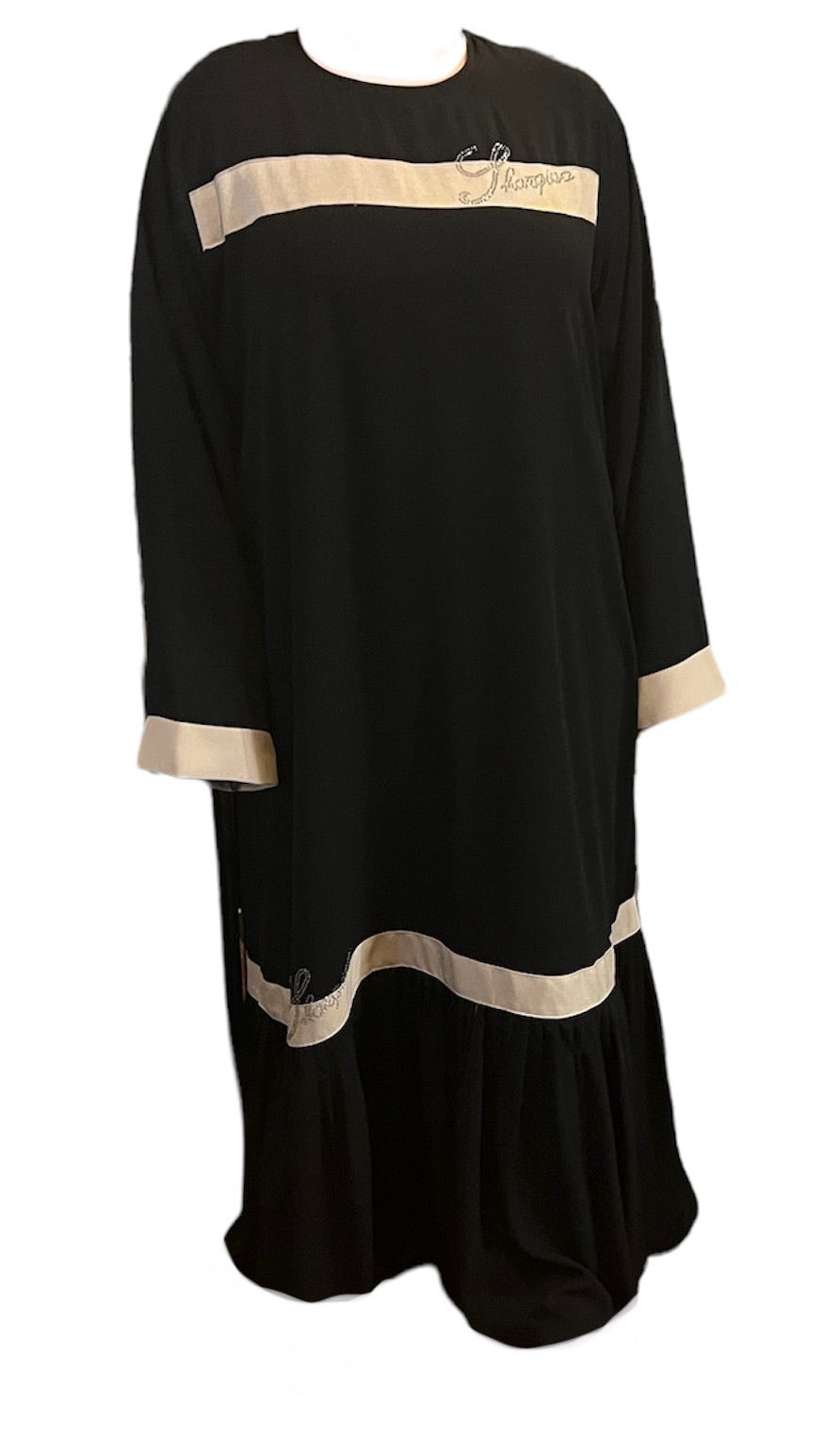 Black Kuwaiti Abayas Variants 17-32 Middle Eastern Boutique